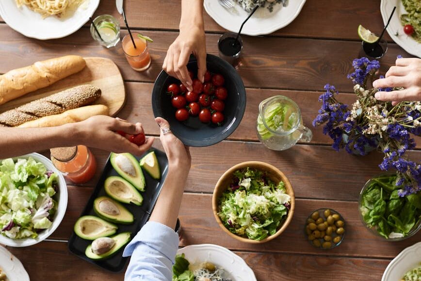 The Food, Dis-ease, and Frequency Connection: Change Your Habits, Heal, and Thrive